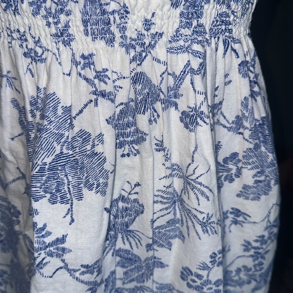 Universal Thread Dress - Picture 2 of 8